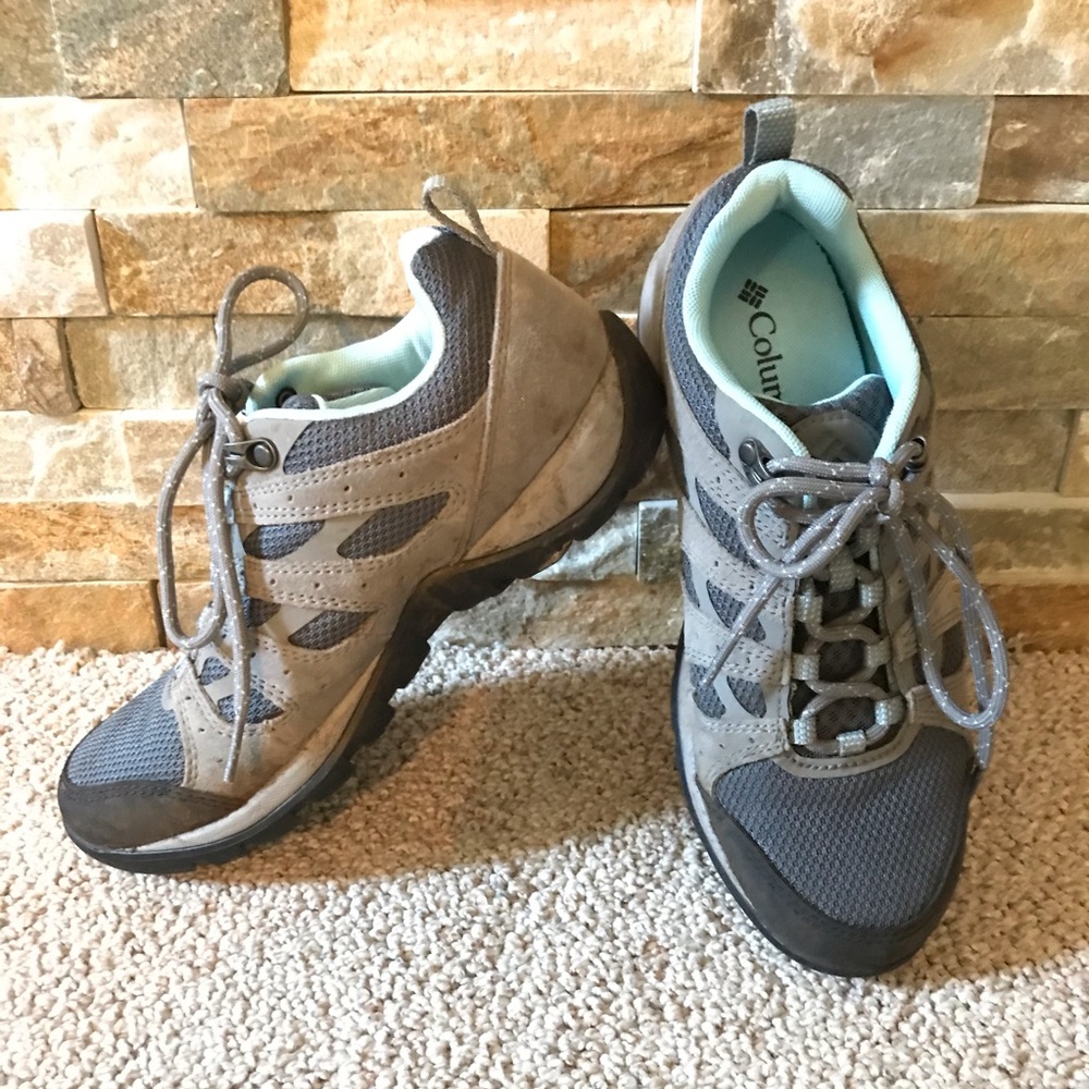 Columbia Teal Grey Hiking Sneakers, EUC, 37/7